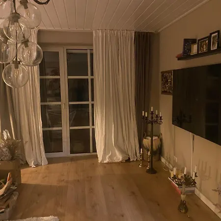 Ferienwohnung Schoen Gemuetlich * פאדרבורן